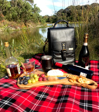 Load image into Gallery viewer, Genuine Leather Insulated Wine Carrier Bag & 2 Wine Tumblers - Black